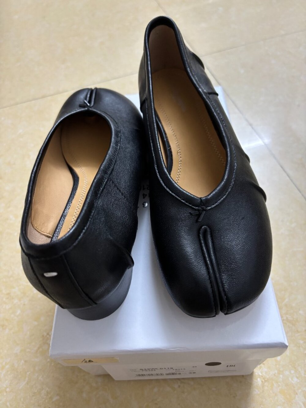 Maison Margiela Tabi Ballerina Flats - Black - Size 37 - Picture 2 of 3